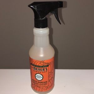Mrs. Meyers Spiced Pumpkin Multi-surface Cleaner